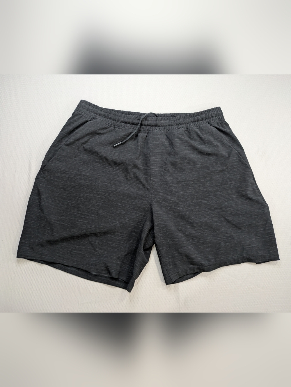 Lululemon Shorts Mens XL Pace Breaker 7” Black Gym Running Linerless M7AB0S
